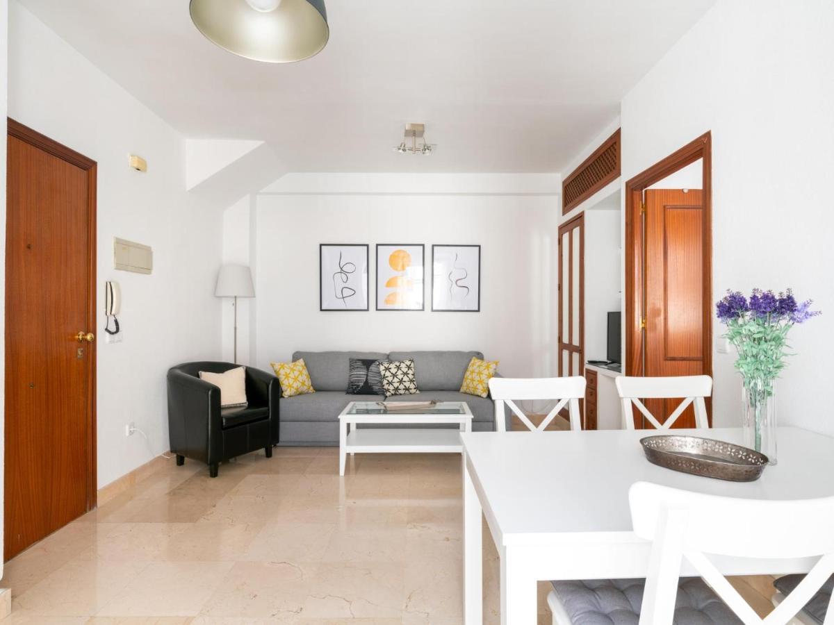 Vr Excelente Ubicacion Luminoso Apt Para Parejas Σεβίλλη Εξωτερικό φωτογραφία